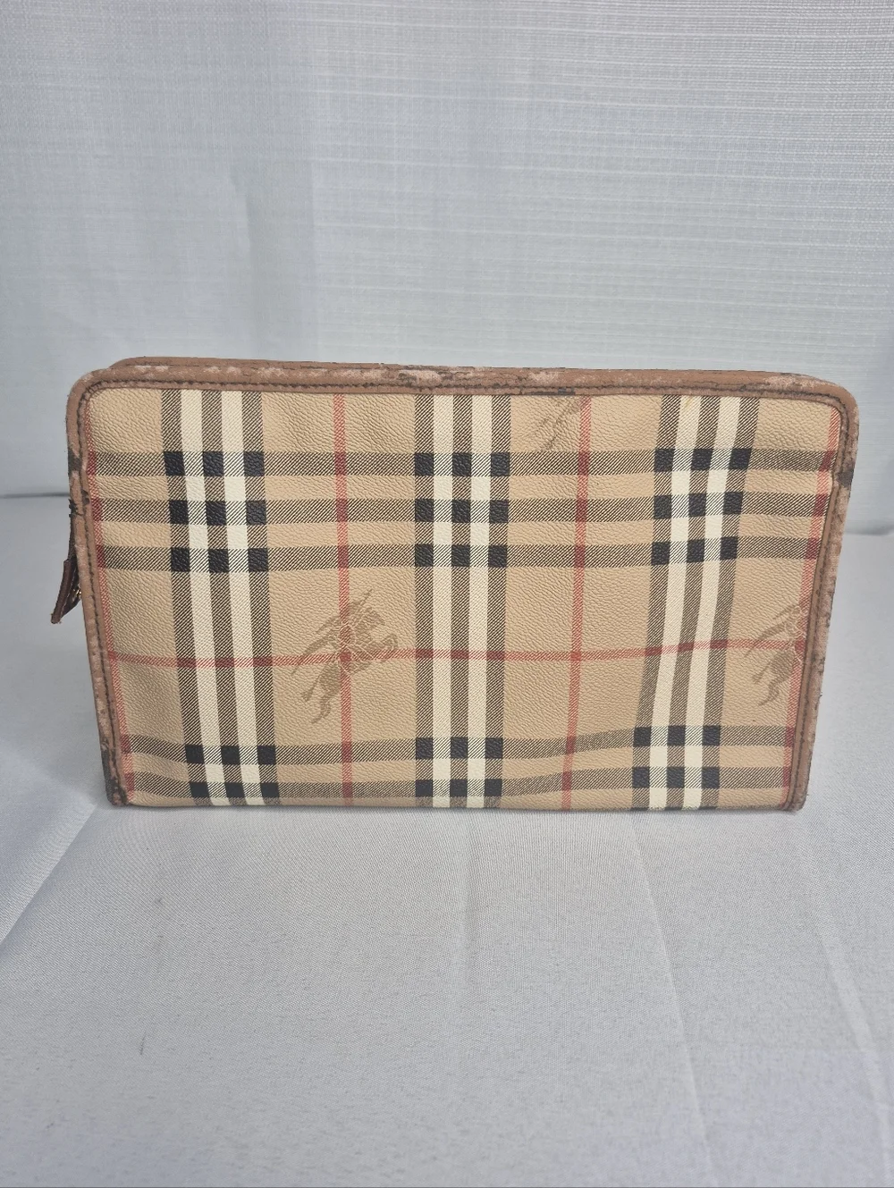 Burberrys Nova Check Plaid Tan Pouch UNISEX COA - Picture 5 of 12